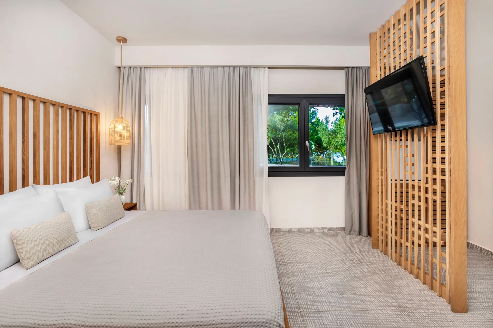 Tiara Holidays - Elies 33 Bio Retreat - Standard Double Sea View - bedroom